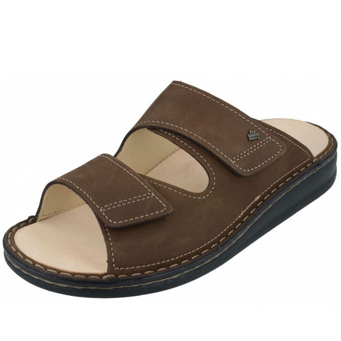 Finn Comfort Herren Riad Pantoletten in chestnut Finn Comfort Herren Riad Pantoletten in chestnut